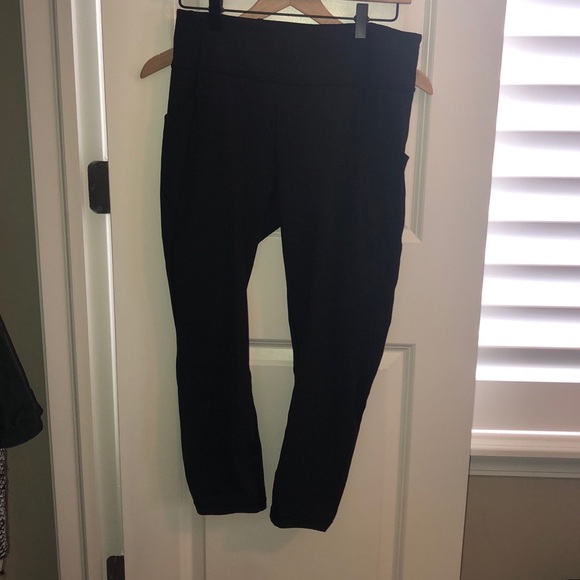 lululemon athletica Pants - Black lululemon tights; sz10;$50